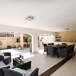 Villa Paquita By Clabao *