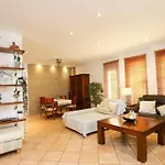Villa Paquita By Clabao *