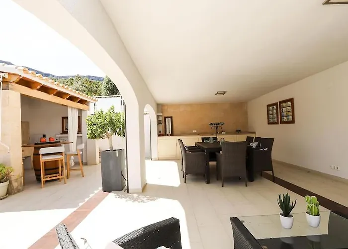 Villa Paquita By Clabao